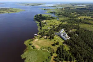 Värska resort - the sanatorium and the bay as seen from an aeroplane.